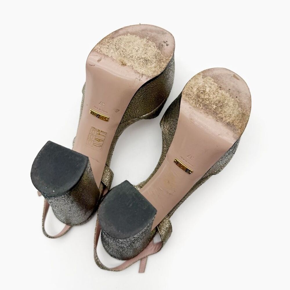 GUCCI Claudie Platform Horsebit Iridescent Gold Heeled Sandal Size 37 Leather - Picture 10 of 12